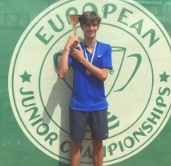 正是这支球 正是这支球